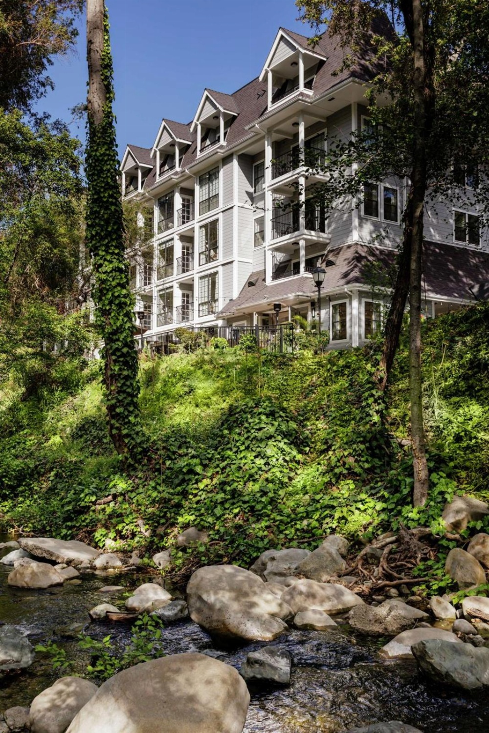 The Inn at Saratoga, Tapestry Collection by Hilton
